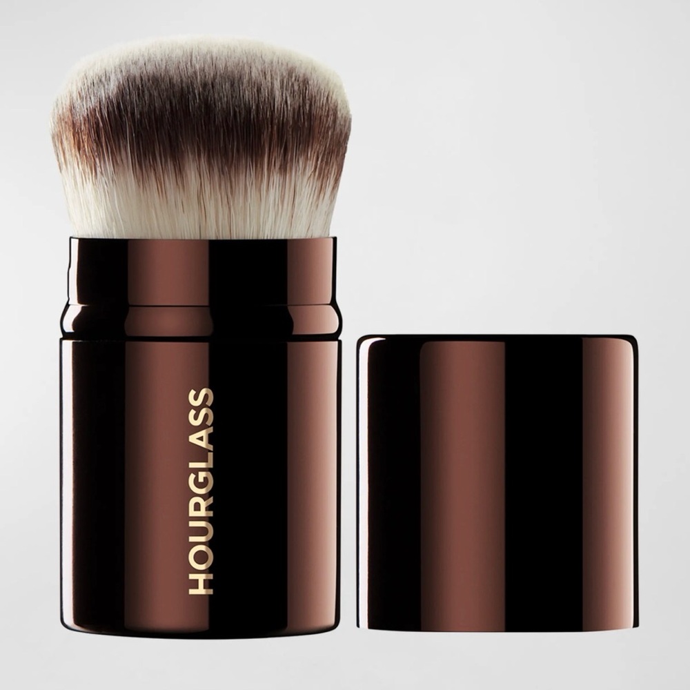 Hourglass Retractable Kabuki Makeup Brush‎